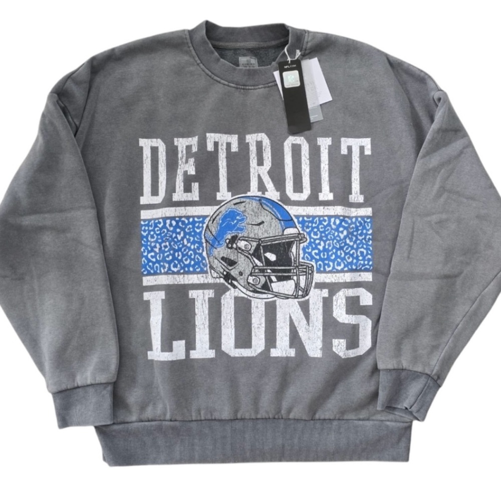 NWT Detroit Lions Gray Sweatshirt